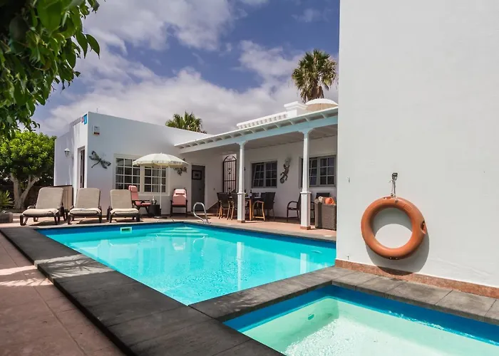 Vila Charming 4 Bedrooms Tarez Private Pool *