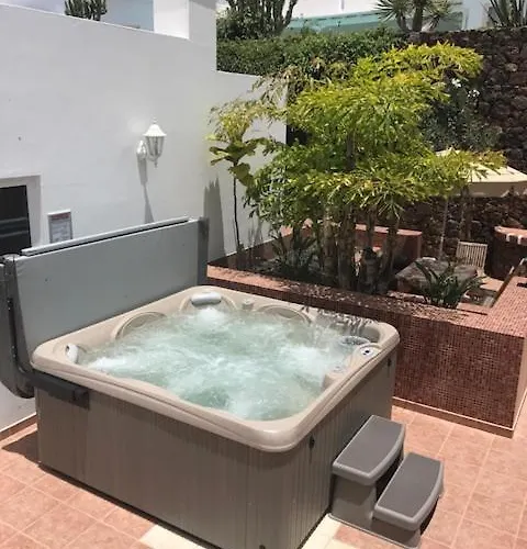 Charming 4 Bedrooms Tarez Private Pool * 卡门港