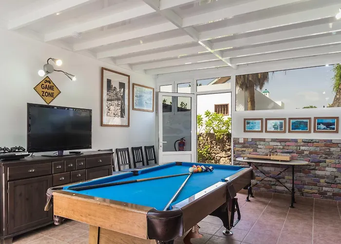 Charming 4 Bedrooms Tarez Private Pool * 卡门港