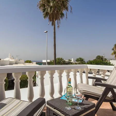 Charming Puerto Del Carmen 4 Bedrooms Tarez Private Pool Close To The Old Town *