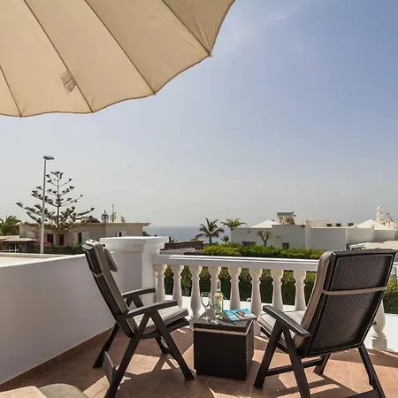Charming Puerto Del Carmen 4 Bedrooms Tarez Private Pool Close To The Old Town Villa