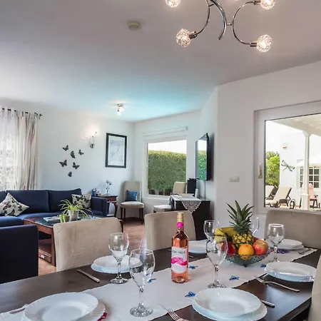 Charming 4 Bedrooms Tarez Private Pool بويرتو ذيل كارمين