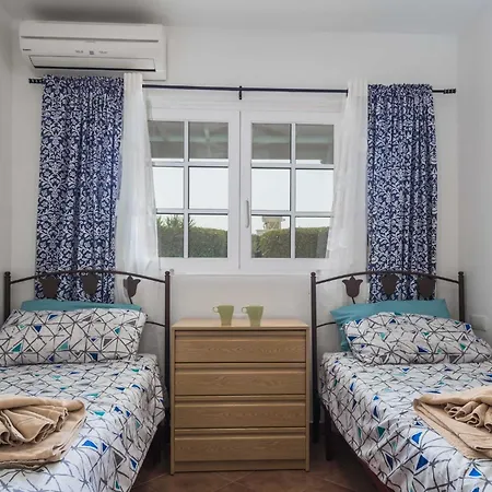Charming 4 Bedrooms Tarez Private Pool فيلة بويرتو ذيل كارمين